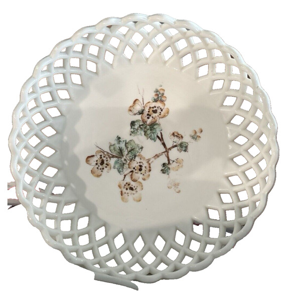 Antique‎ EAPG Ornate Lattice Edge Pedestal Bowl - Picture 1 of 2